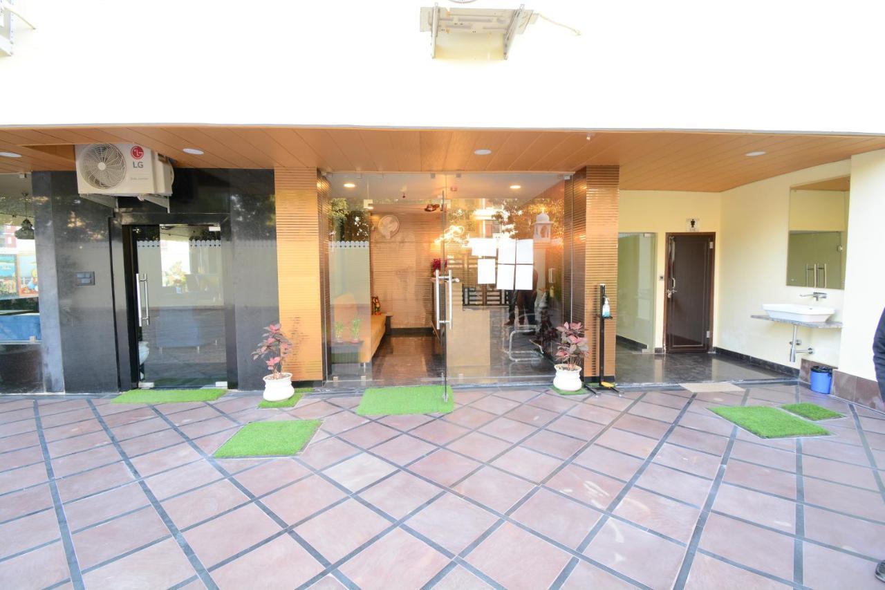 Hotel Grand Lotus Inn Dzsaipur Kültér fotó