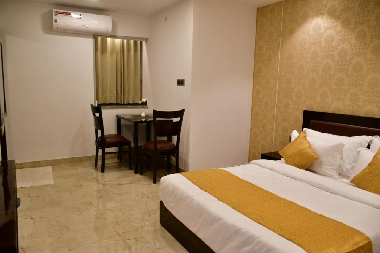 Hotel Grand Lotus Inn Dzsaipur Kültér fotó