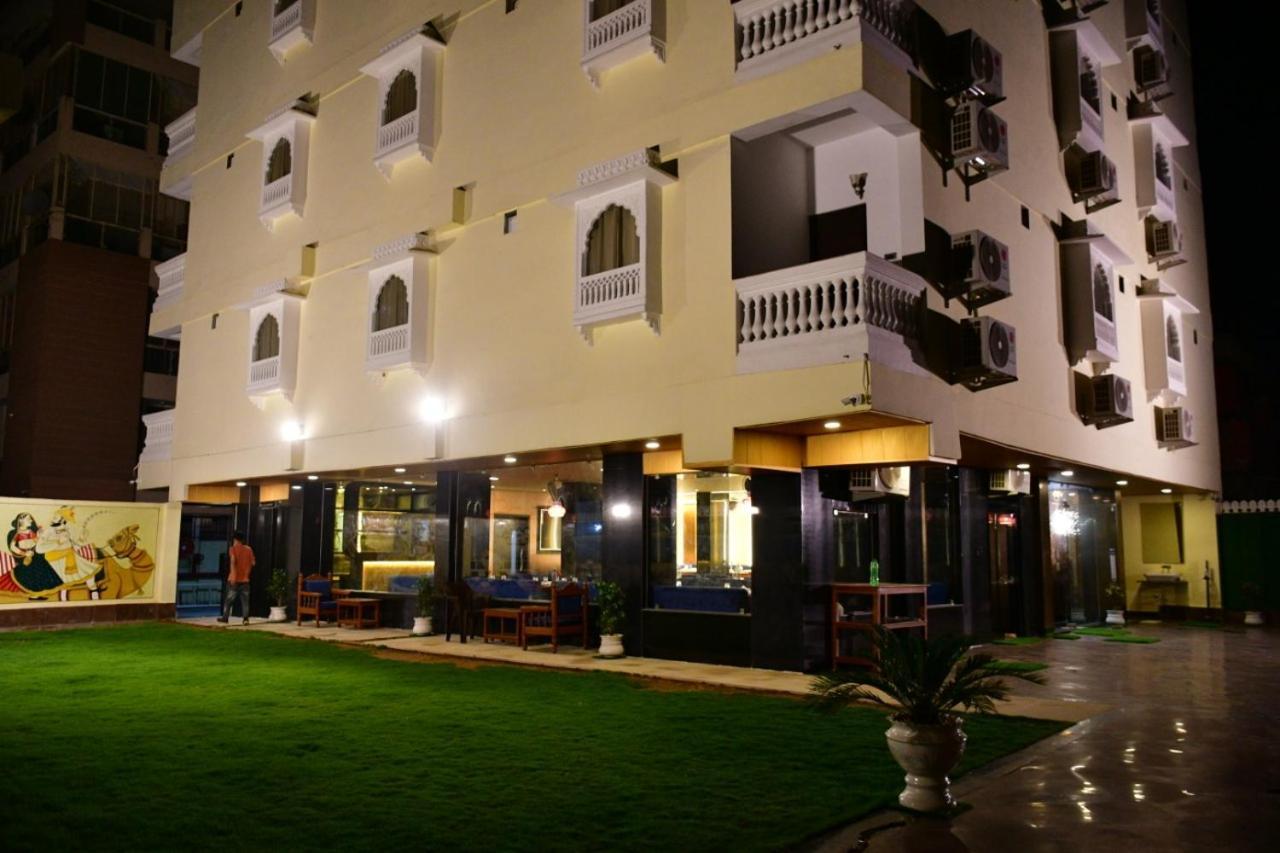 Hotel Grand Lotus Inn Dzsaipur Kültér fotó
